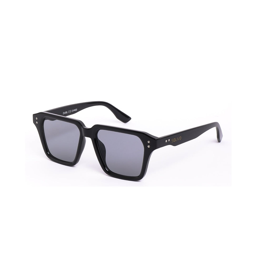 Lentes de sol DUBL de Solivo en color negro con lentes grises, diseño moderno y sofisticado, perfectos para proteger los ojos mientras se mantiene un estilo elegante.