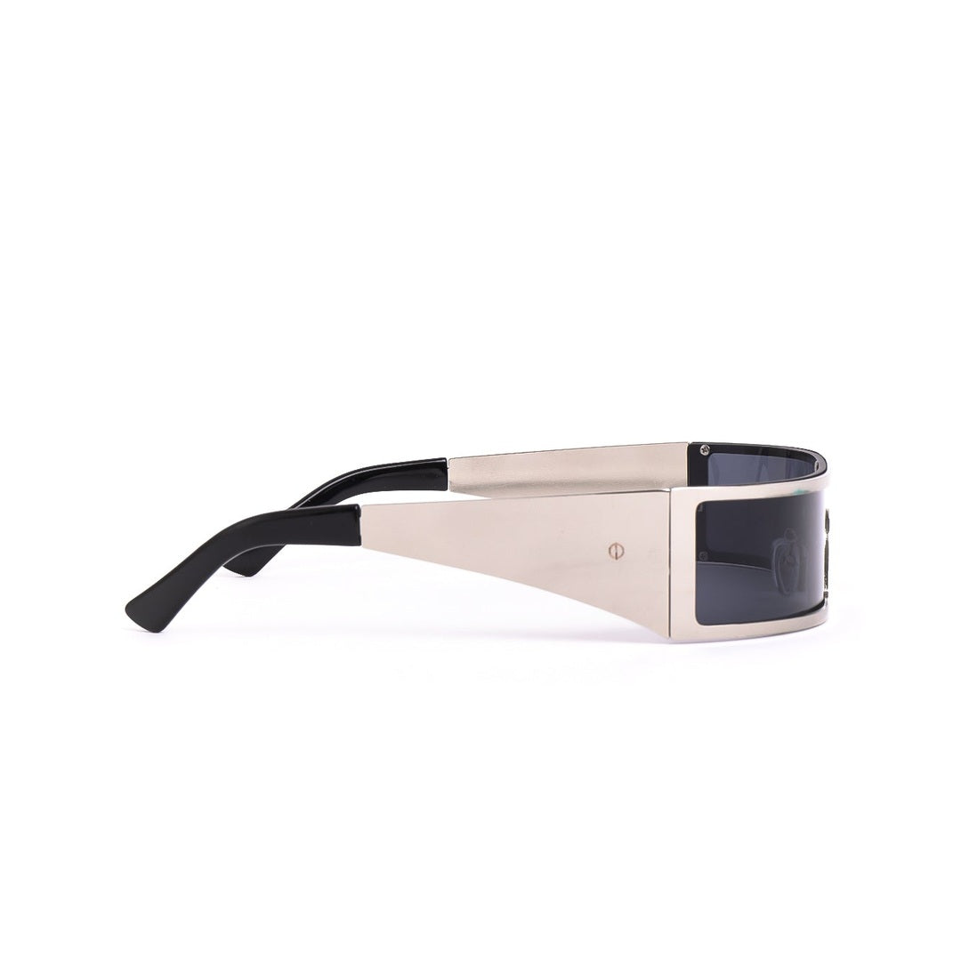 Lentes de sol LEA Plateado de Solivo, perfil del diseño con lentes polarizados que aseguran protección y claridad visual.