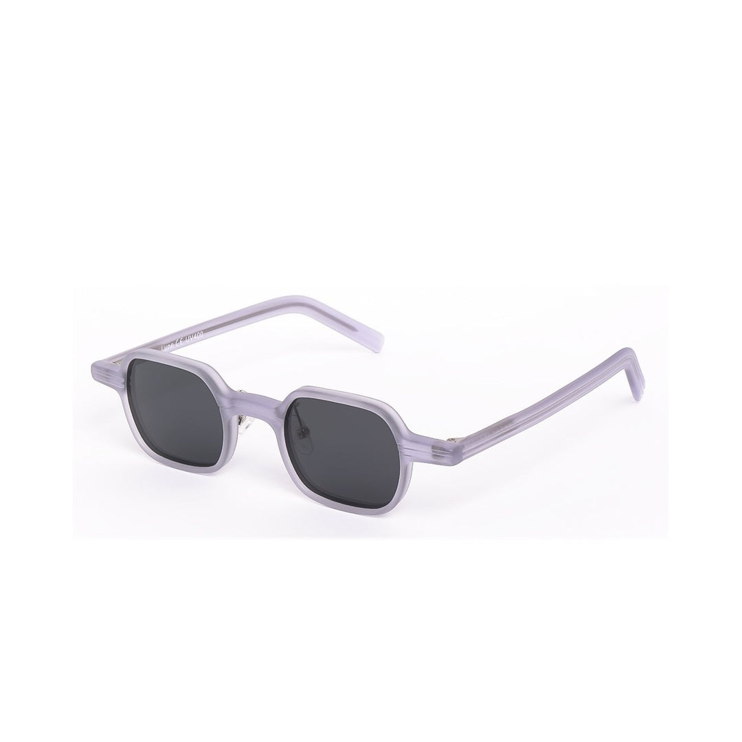 LENTES LUNE - Lila de Solivo: vistas laterales de gafas de sol en tonalidad lila, combinando moda y funcionalidad en un accesorio imprescindible.