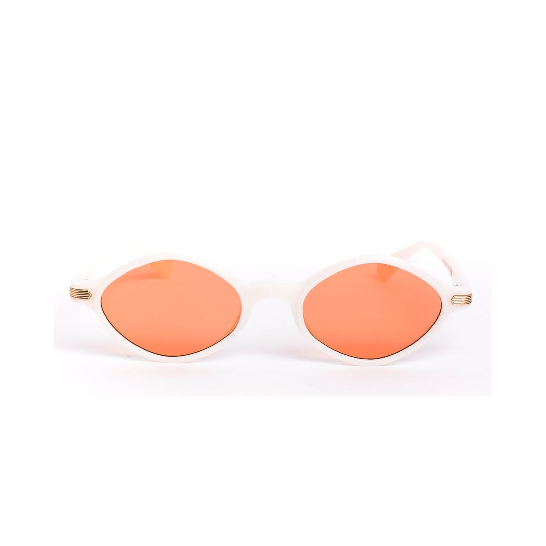 Gafas de sol MIAM de Solivo, con un diseño moderno y lentes de color naranja. Perfectas para complementar cualquier outfit y proteger tus ojos con estilo.
