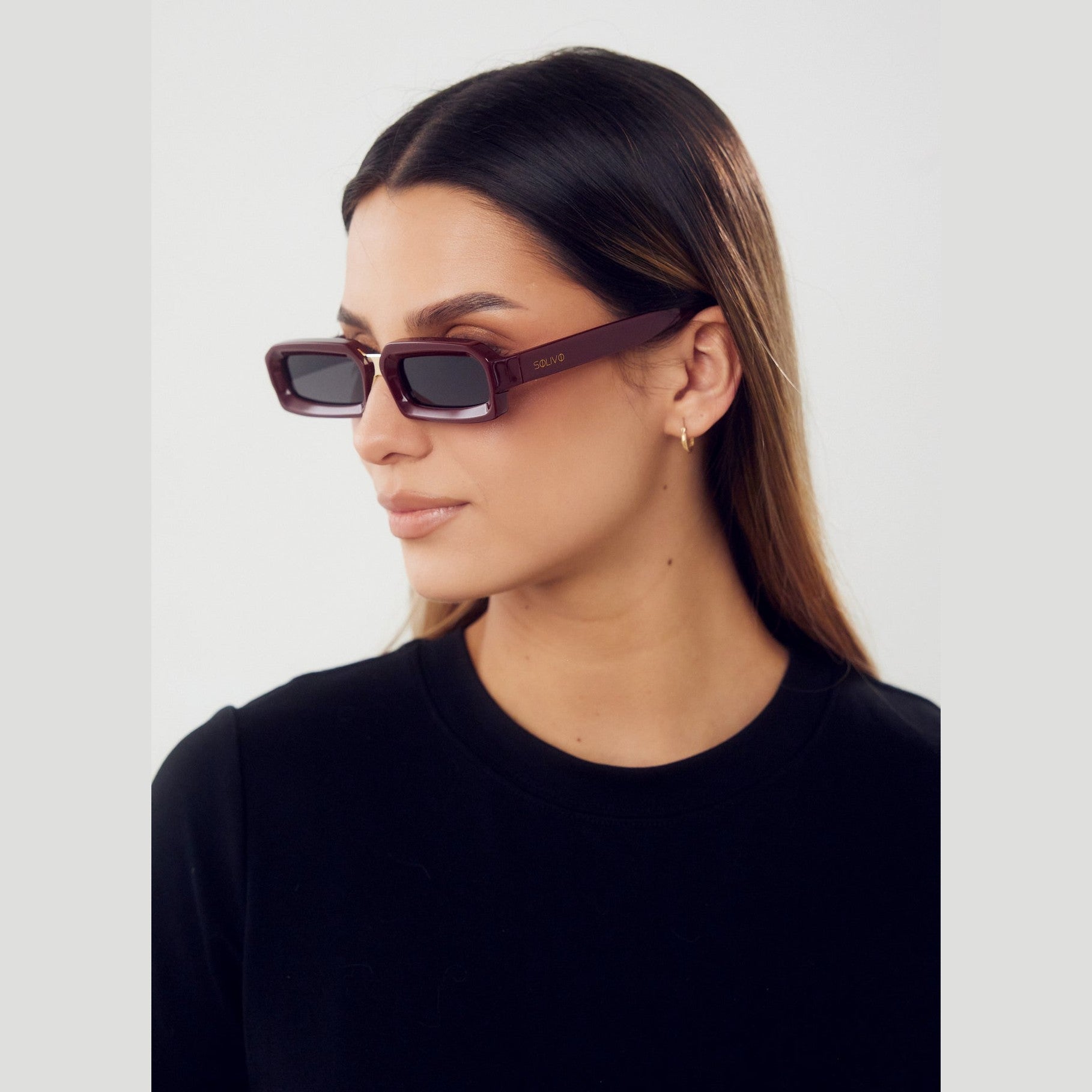 Lentes del sol GIO de Solivo, diseño moderno y elegante, ideales para protección UV400 y estilo en cualquier ocasión.