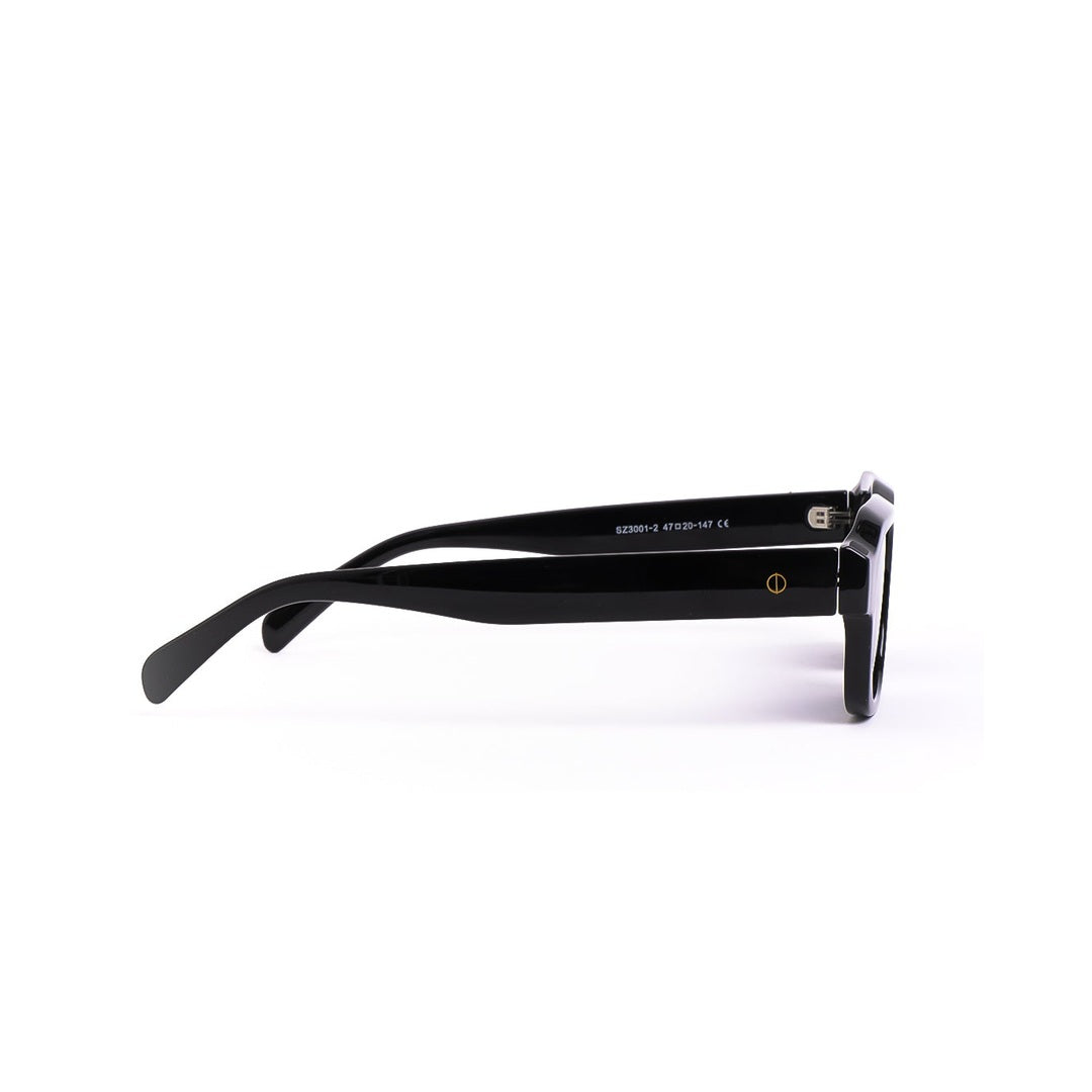 Vista lateral de los lentes de sol Vio de Solivo, mostrando su estilo distintivo y estructura de alta calidad.