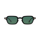 Lentes de sol Kōra de Solivo con diseño moderno, vista frontal mostrando las lentes verdes y marco elegante.