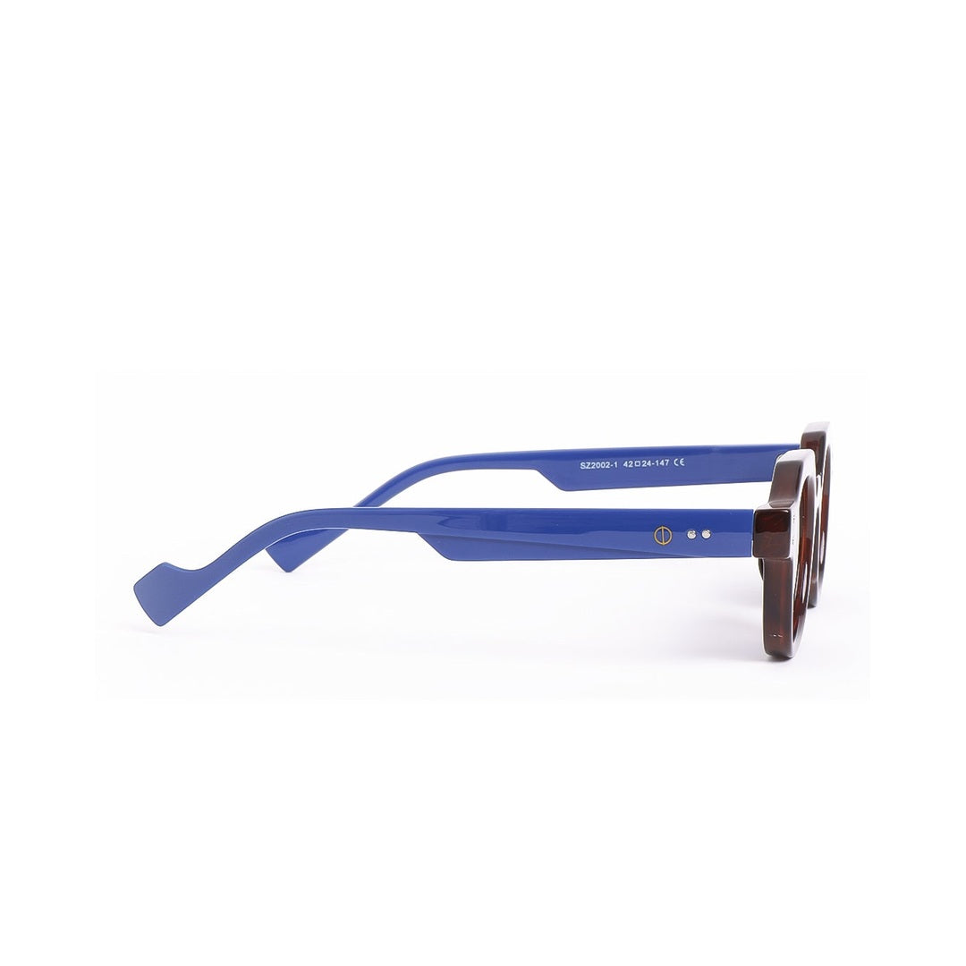 Lentes de sol ARI Carey Azul de Solivo, vista lateral que resalta su diseño sofisticado y confortable, perfecto para lucir elegante mientras protege los ojos.