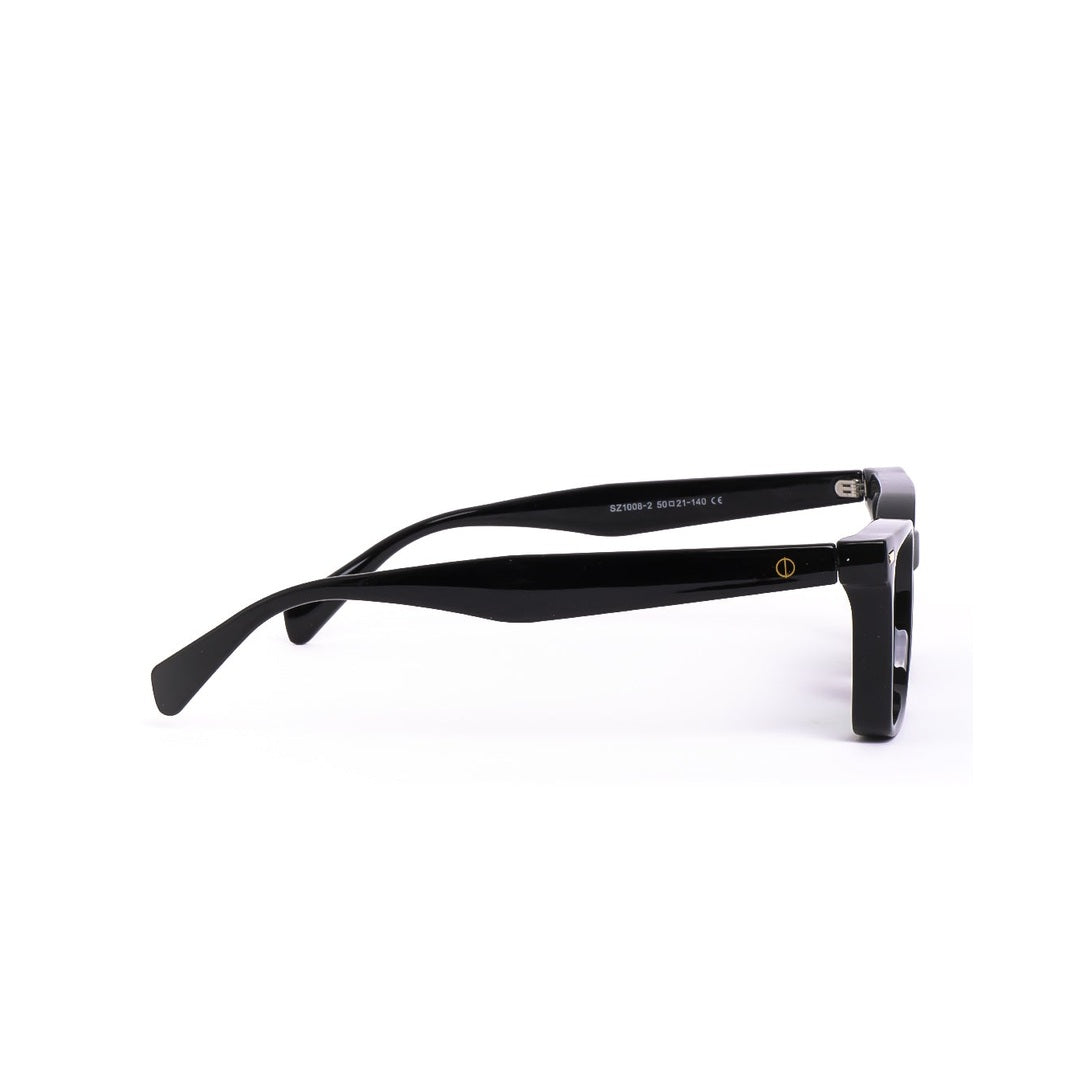Detalle de los lentes de sol Ava Negro Oliva de Solivo — marco negro con lente verde y protección UV400