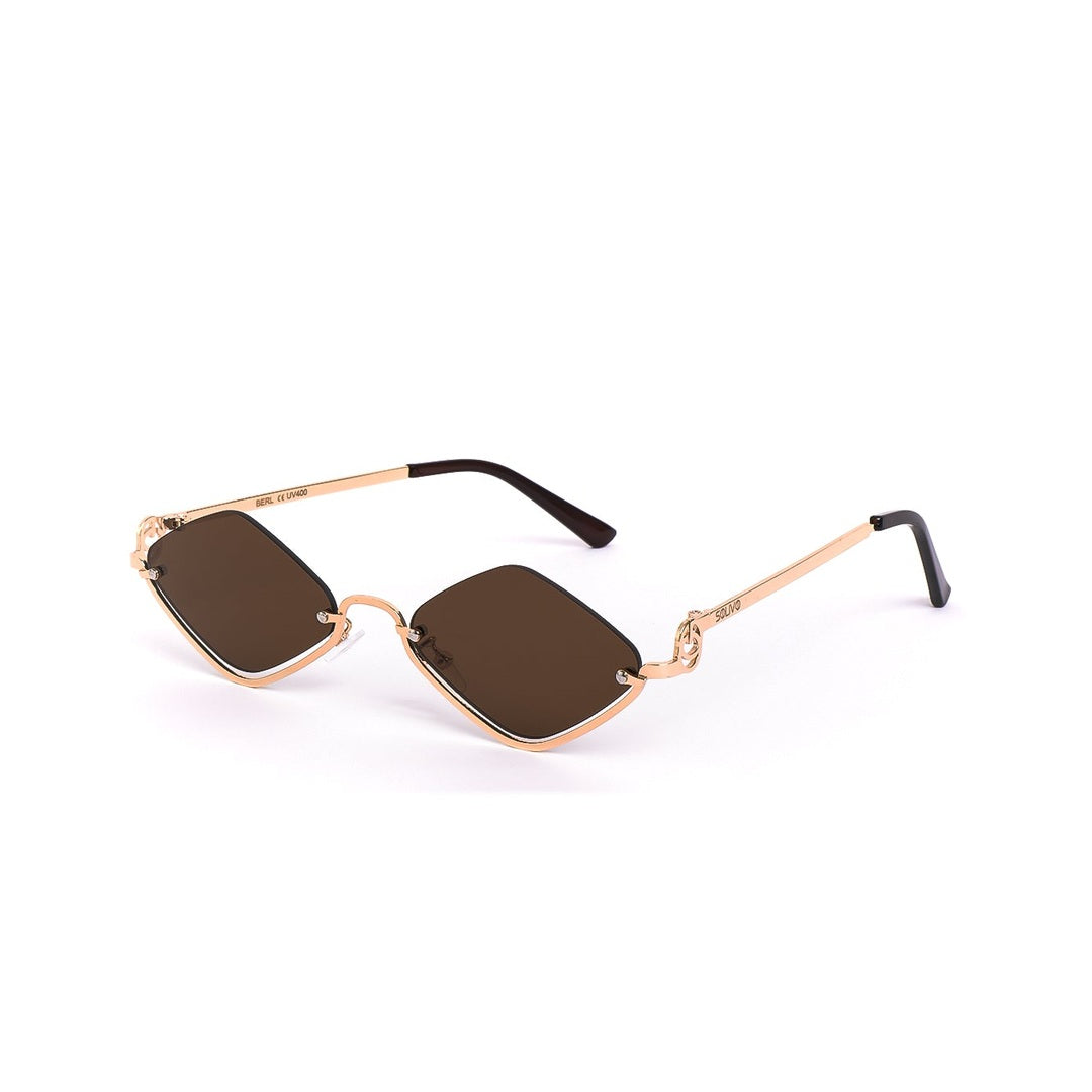 Lentes de sol BERL de Solivo, vistos de lado, con diseño chic y estructura dorada, ideales para disfrutar del sol con estilo y confort.