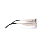 Vista lateral de los lentes de sol CAPE de Solivo, mostrando su estructura estilizada y detalles atractivos, perfectos para aventuras al aire libre.