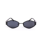 Lentes de sol CAPE de Solivo, diseño elegante y moderno en color negro, ideales para resaltar tu estilo y ofrecer protección UV.