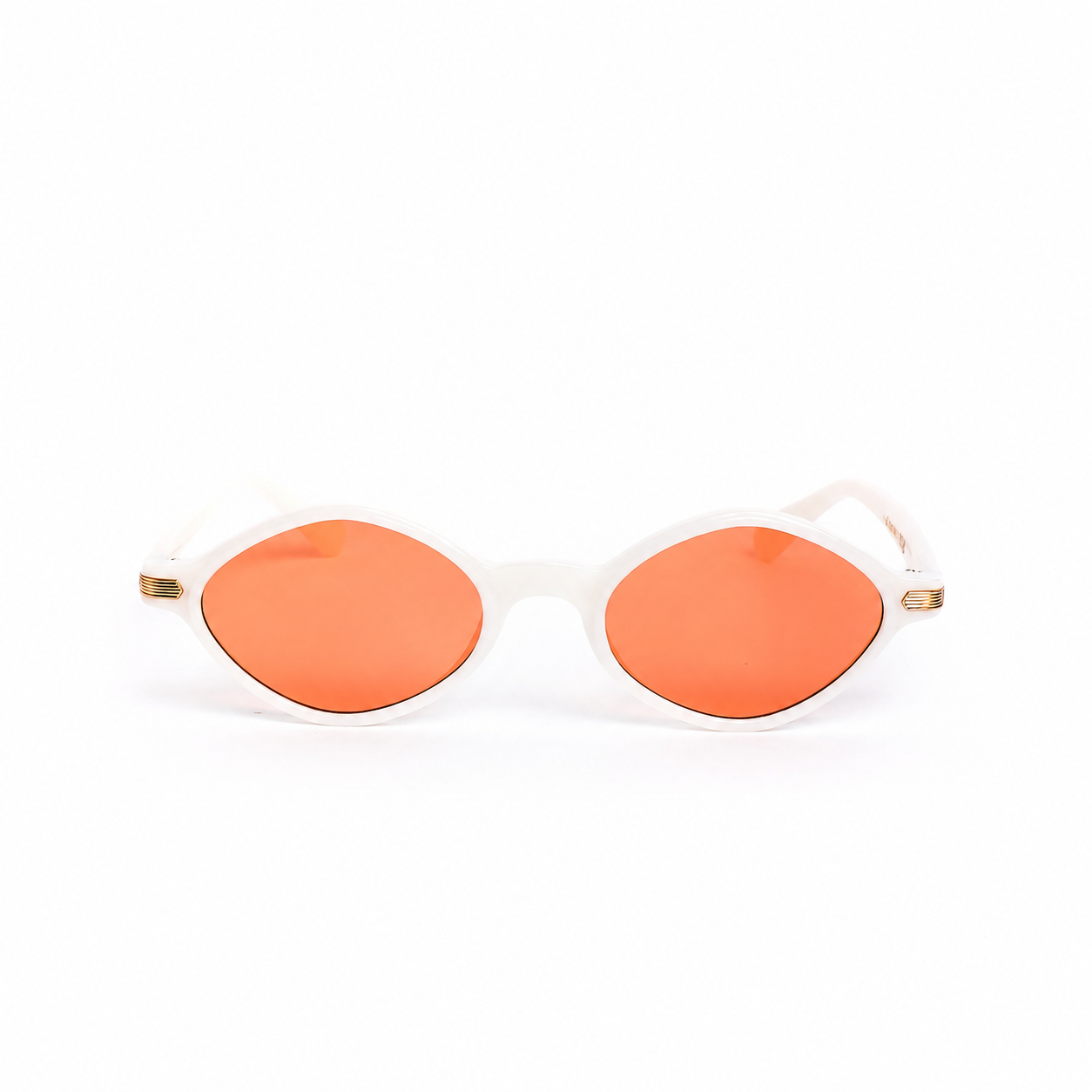 Lentes de sol MIAM de Solivo Eyewear — montura blanca con lente naranja, protección UV400, Costa Rica