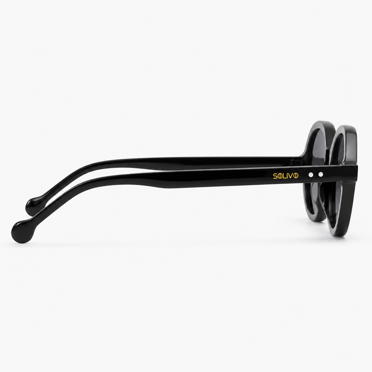 Vista lateral de los lentes de sol Hiko Negro de Solivo Eyewear — varillas de acetato, protección UV400