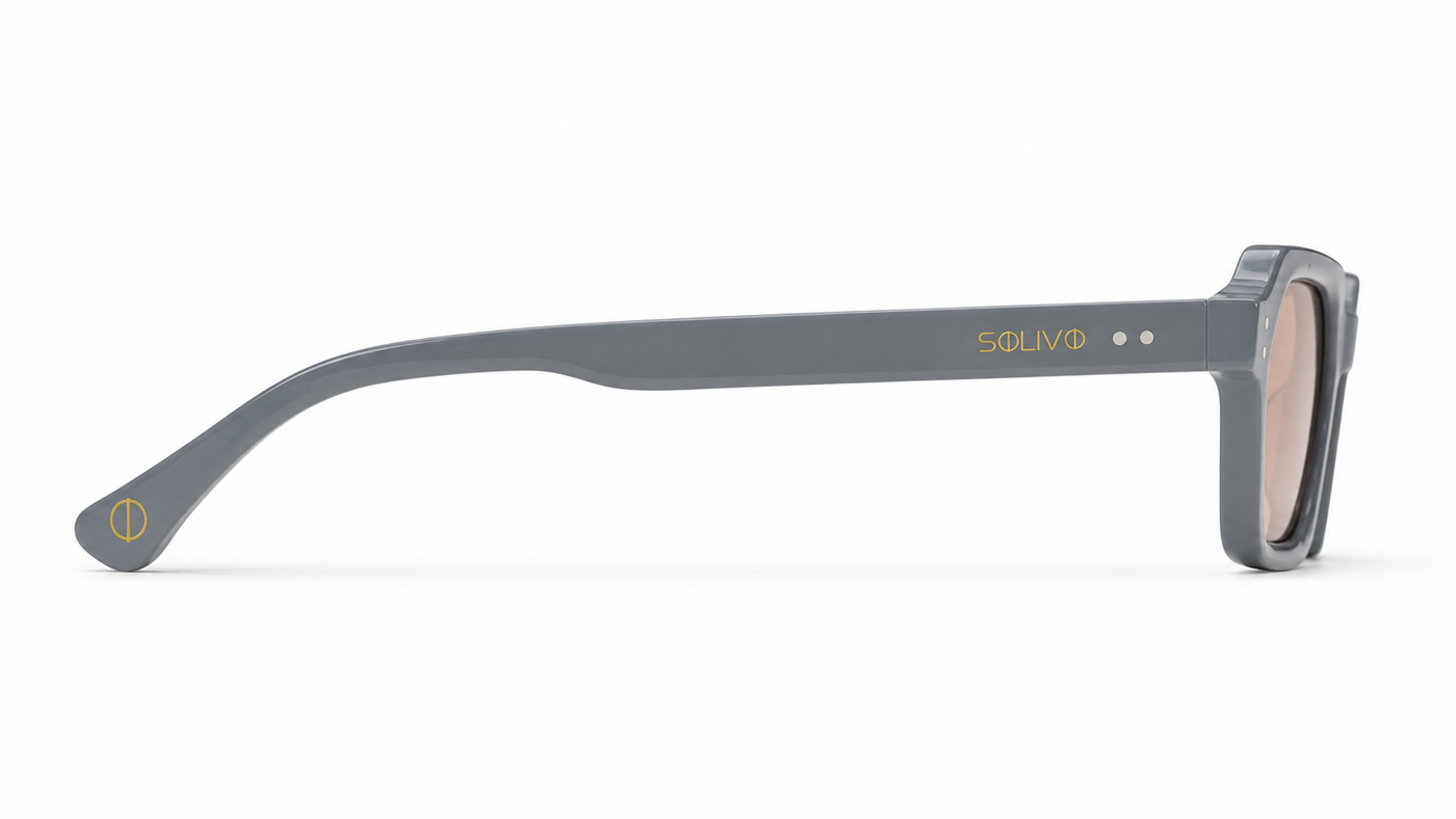 Vista lateral de los lentes de sol RAMOS Gris Beige de Solivo — varillas con protección UV400
