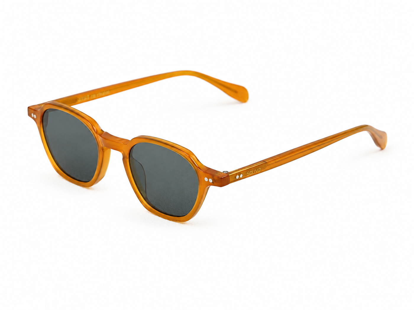 Vista frontal de los lentes de sol GOAT Naranja Gris de Solivo — montura con filtro UV400