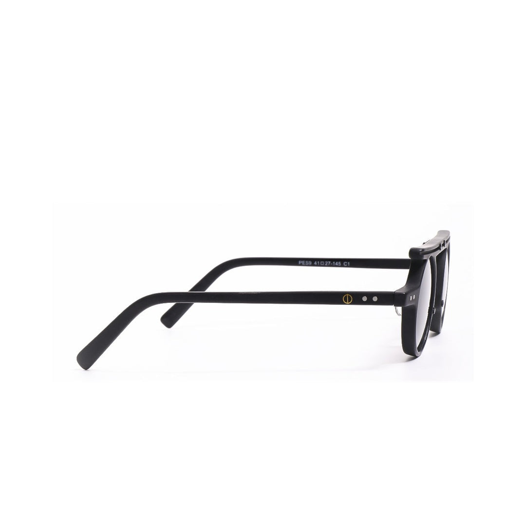Lentes de sol D'OER de Solivo, vista lateral que resalta su diseño distintivo, con detalles de calidad y protección UV400.