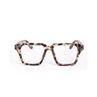 Gafas DUBL Blue light de Solivo, estilo elegante y moderno, vista frontal con diseño de acetato en tonos marrones claros y oscuros.