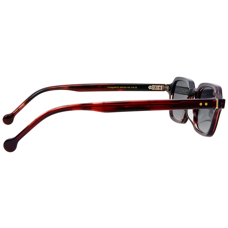 Vista lateral de los lentes de sol Kōra Vino de Solivo Eyewear — varillas de acetato, protección UV400