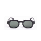 Lentes de sol Elle de Solivo, estilo moderno y elegante en color negro con cristales verde, ideales para un look sofisticado y protección UV.