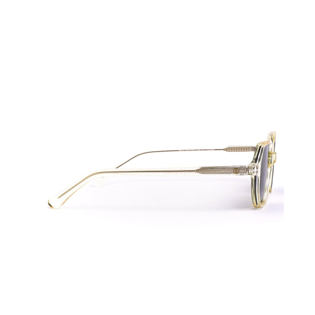 Vista lateral de los elegantes lentes de sol EVE de Solivo, que ofrecen un diseño moderno ideal para cualquier ocasión, combinando estilo y funcionalidad con protección UV400.