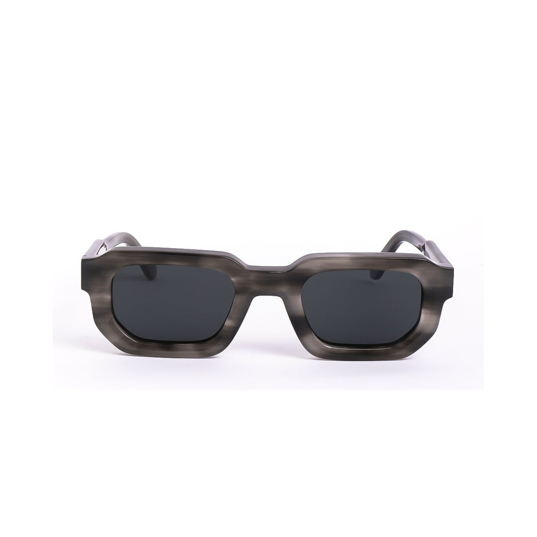 Lentes de sol Évo Gris de Solivo Eyewear con protección UV400 — montura gris con lente oscuro, Costa Rica