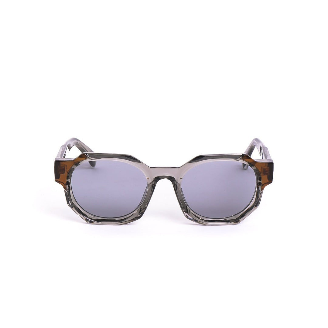 Lentes de sol LON Cristal Gris de Solivo, diseño moderno y atractivo con cristales polarizados en un marco elegante.