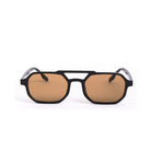 Lentes de sol LIV de Solivo, modernos y elegantes, con diseño en color negro y lentes marrones. Perfectos para protección UV400 y estilo al aire libre.