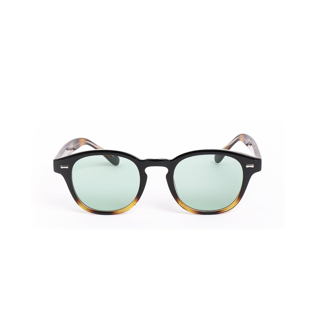 Lentes de sol LOND Carey Celeste de Solivo, diseño elegante y moderno, con lentes polarizados verdes y armazón en color negro y marrón cálido.