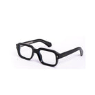 Lentes de sol LOU de Solivo en diseño moderno y elegante, ideales para protección UV y reducir el deslumbramiento.