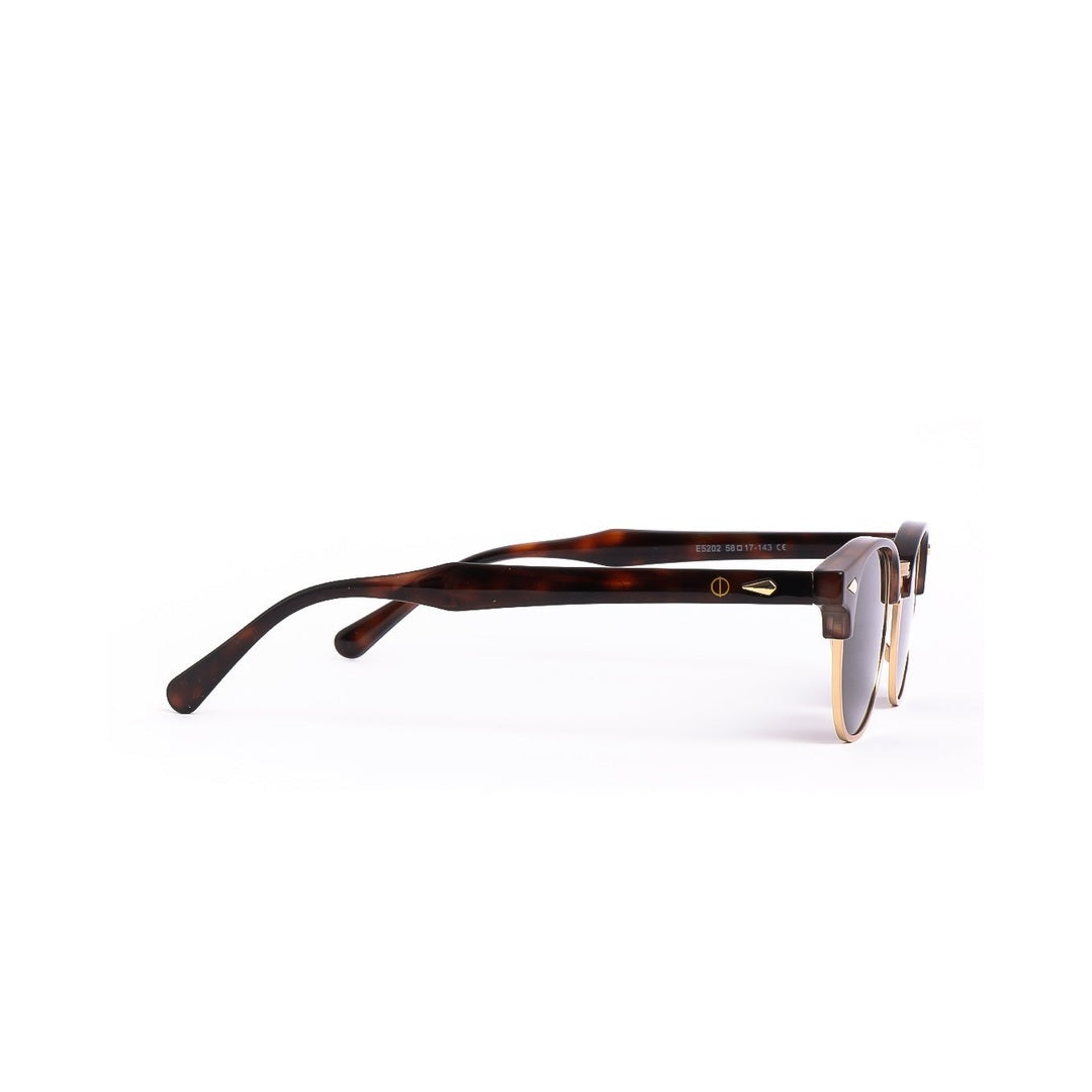 Detalle del marco de los lentes de sol LUX Carey Negro de Solivo — acabado tortoise, protección UV400