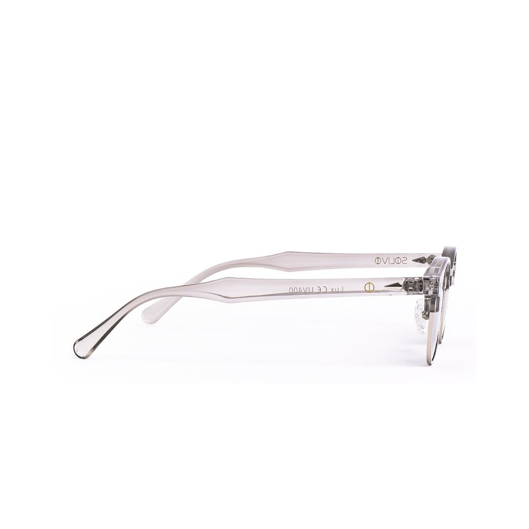 Vista lateral de los lentes de sol LUX Gris de Solivo Eyewear — diseño elegante, protección UV400