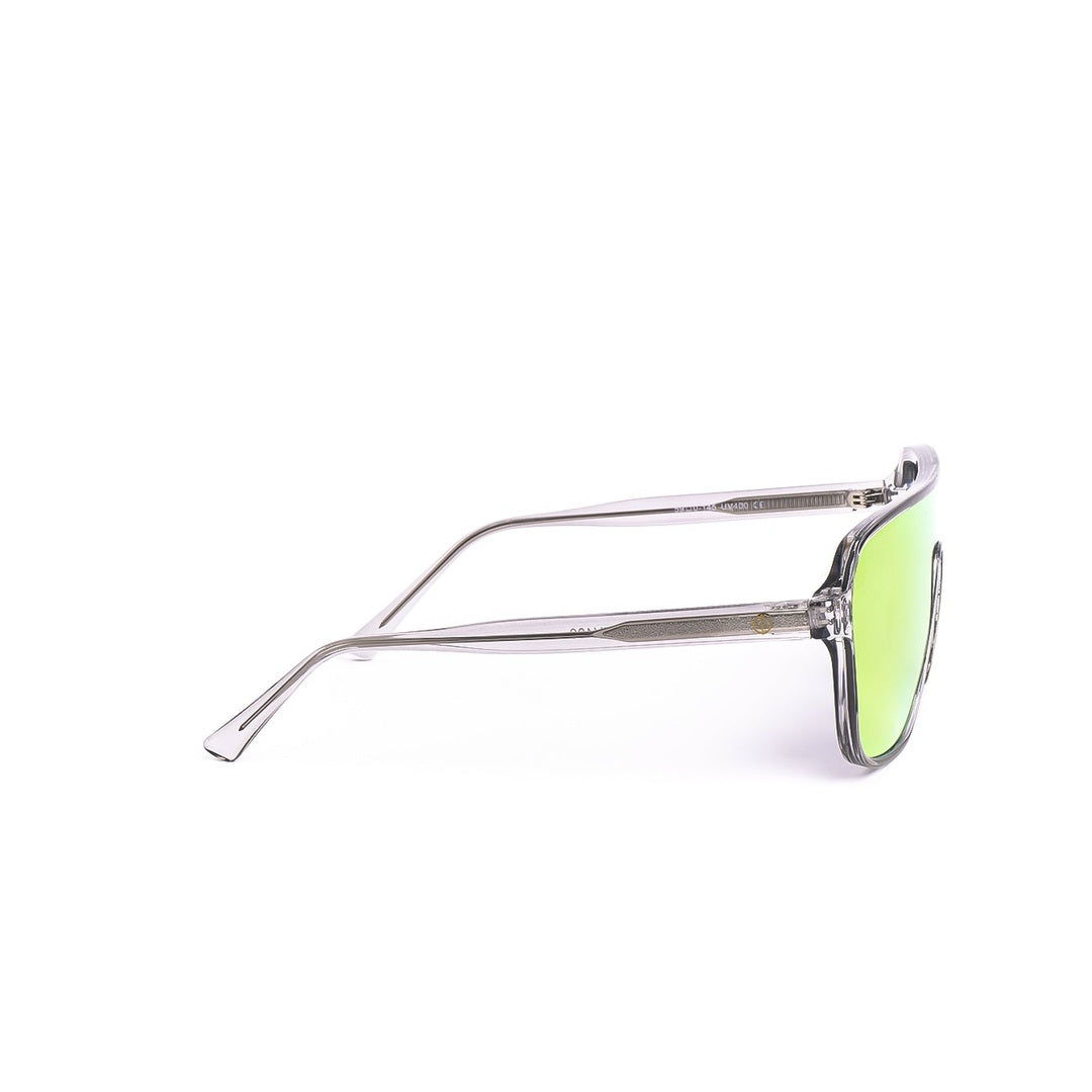 Lentes de sol MIA de Solivo con un diseño contemporáneo y lentes espejados, destacando su estructura moderna y protección UV.