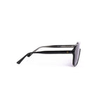 Lentes de sol MIA de Solivo desde un ángulo lateral, destacando su fabricación premium y lentes polarizados que eliminan el deslumbramiento.