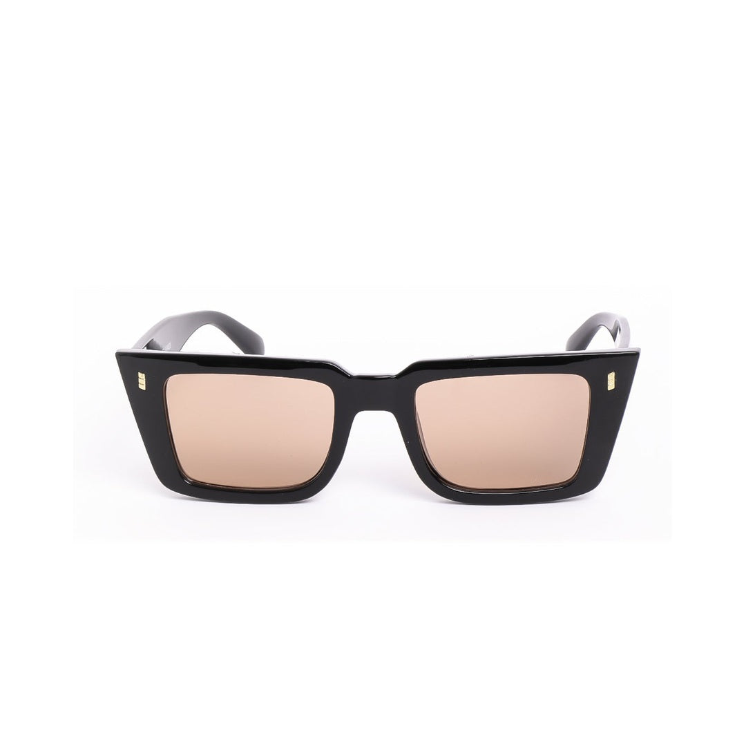 Gafas de sol Ray de Solivo en color negro, con diseño moderno y elegante, ideales para resaltar tu estilo y proteger tus ojos con tecnología avanzada.