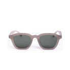 Lentes de sol RIO de Solivo con diseño moderno y atractivo, vista frontal.