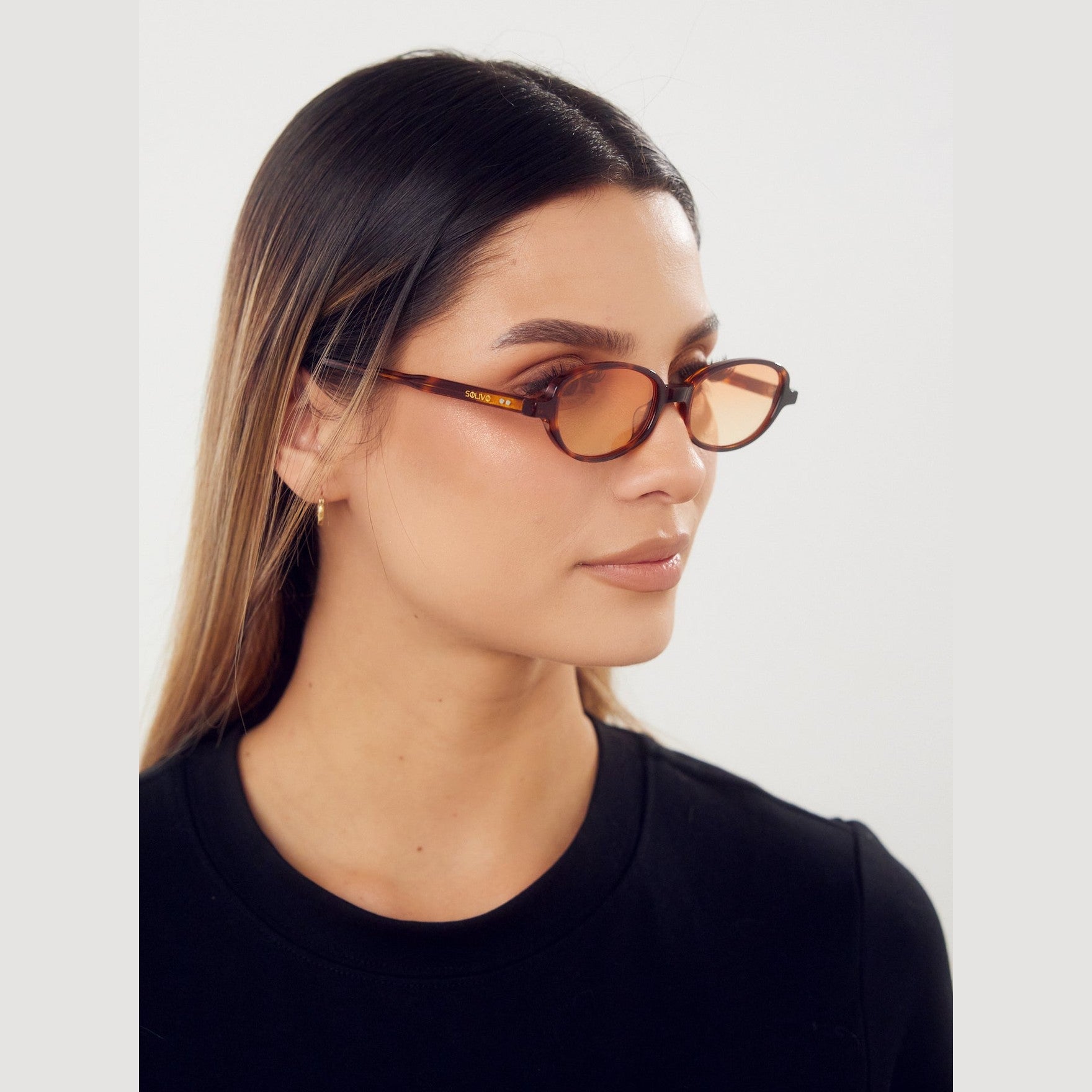 Gafas SISI - Carey Sunset de Solivo, perfectas para actividades al aire libre, combinan estilo moderno y funcionalidad con comodidad, ideales para cada ocasión.