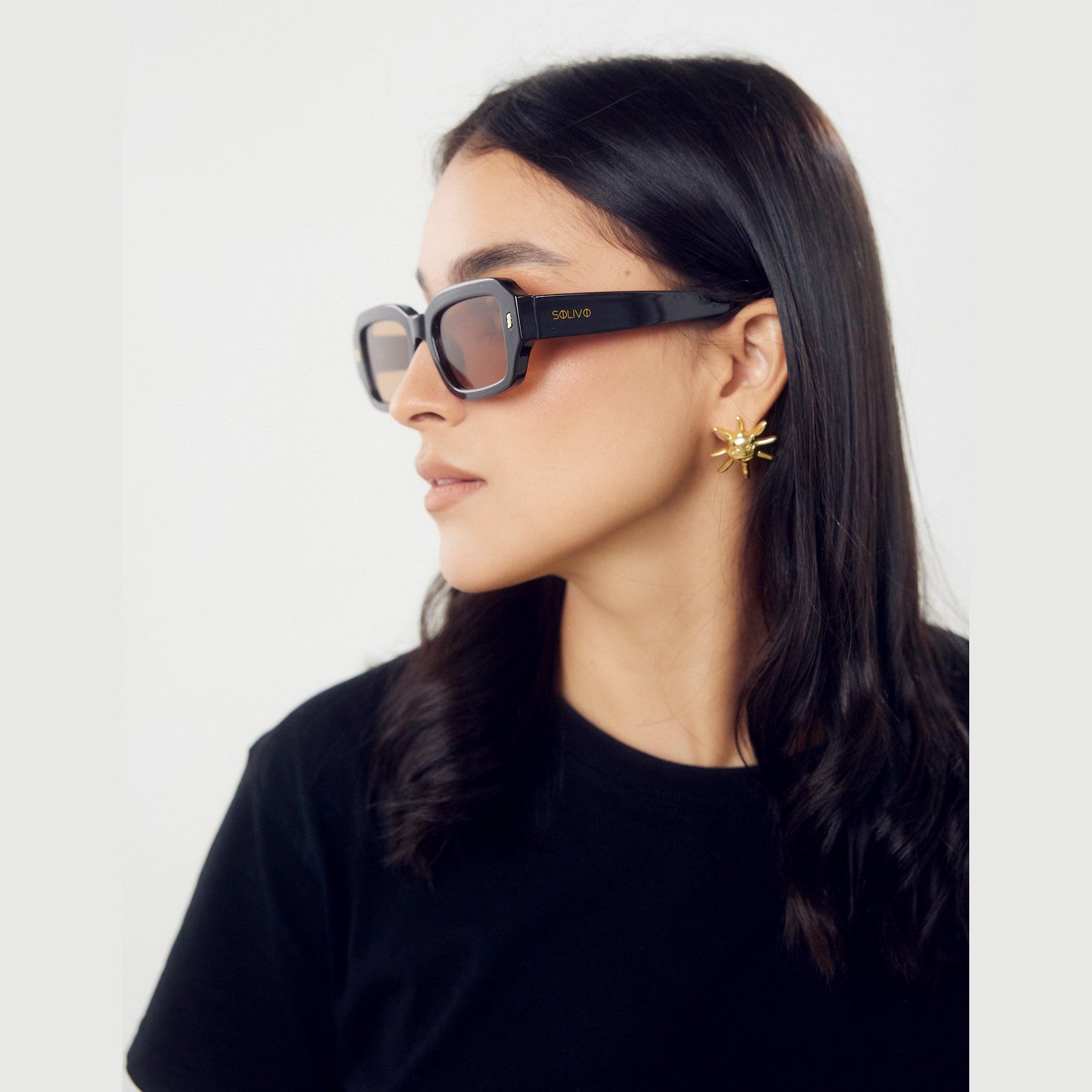 Lentes de sol BEA de Solivo, modelo Negro Café, ideales para proteger tus ojos con estilo y funcionalidad en cada mirada.