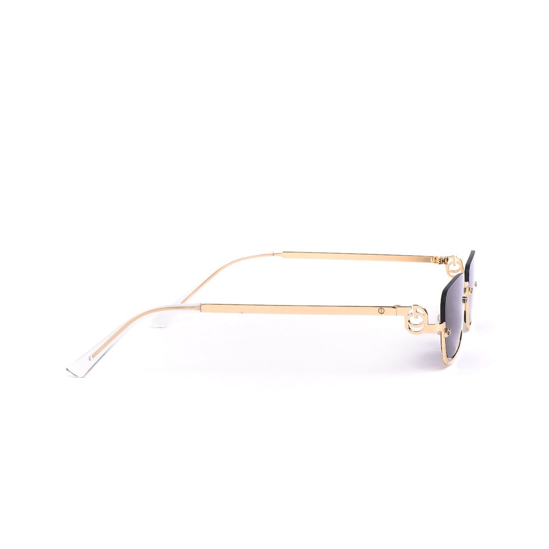 Lentes de sol TOKY de Solivo en color negro, destacando su diseño estilizado y protección UV400, ideales para aventuras al aire libre.