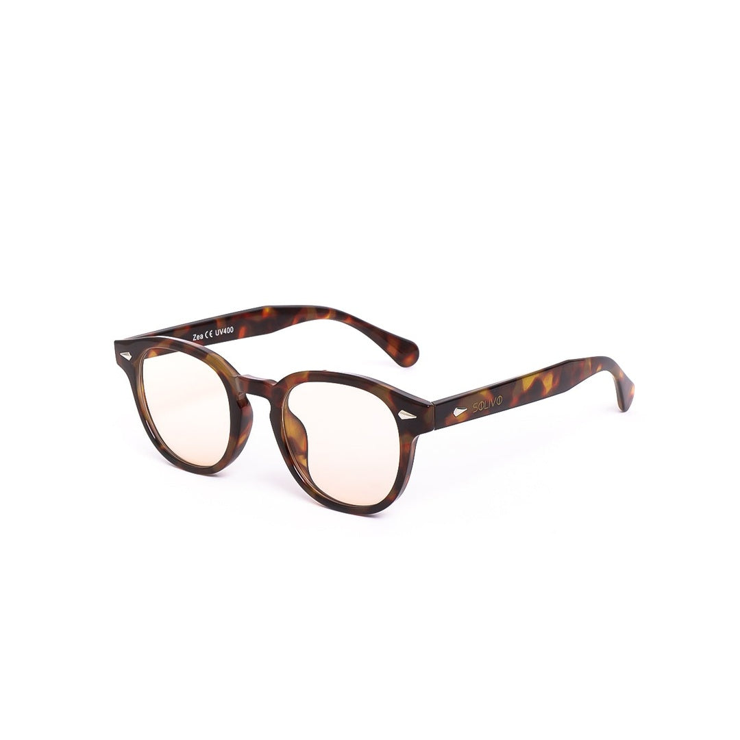 Lentes de sol ZEA de Solivo, diseño sofisticado, removidos con una perspectiva lateral, mostrando su forma distintiva.