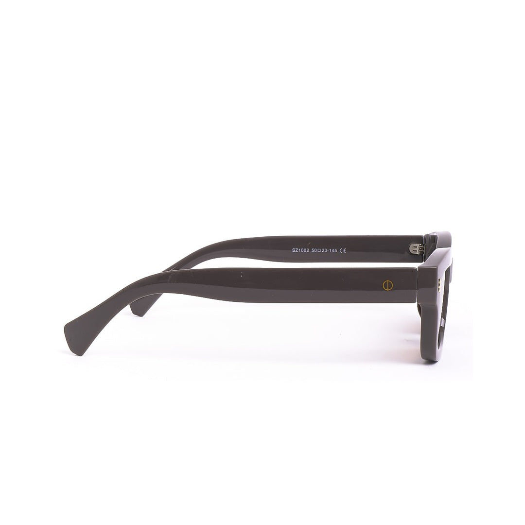 Vista lateral de los lentes de sol ZEE Café de Solivo — estilo elegante y protección UV400