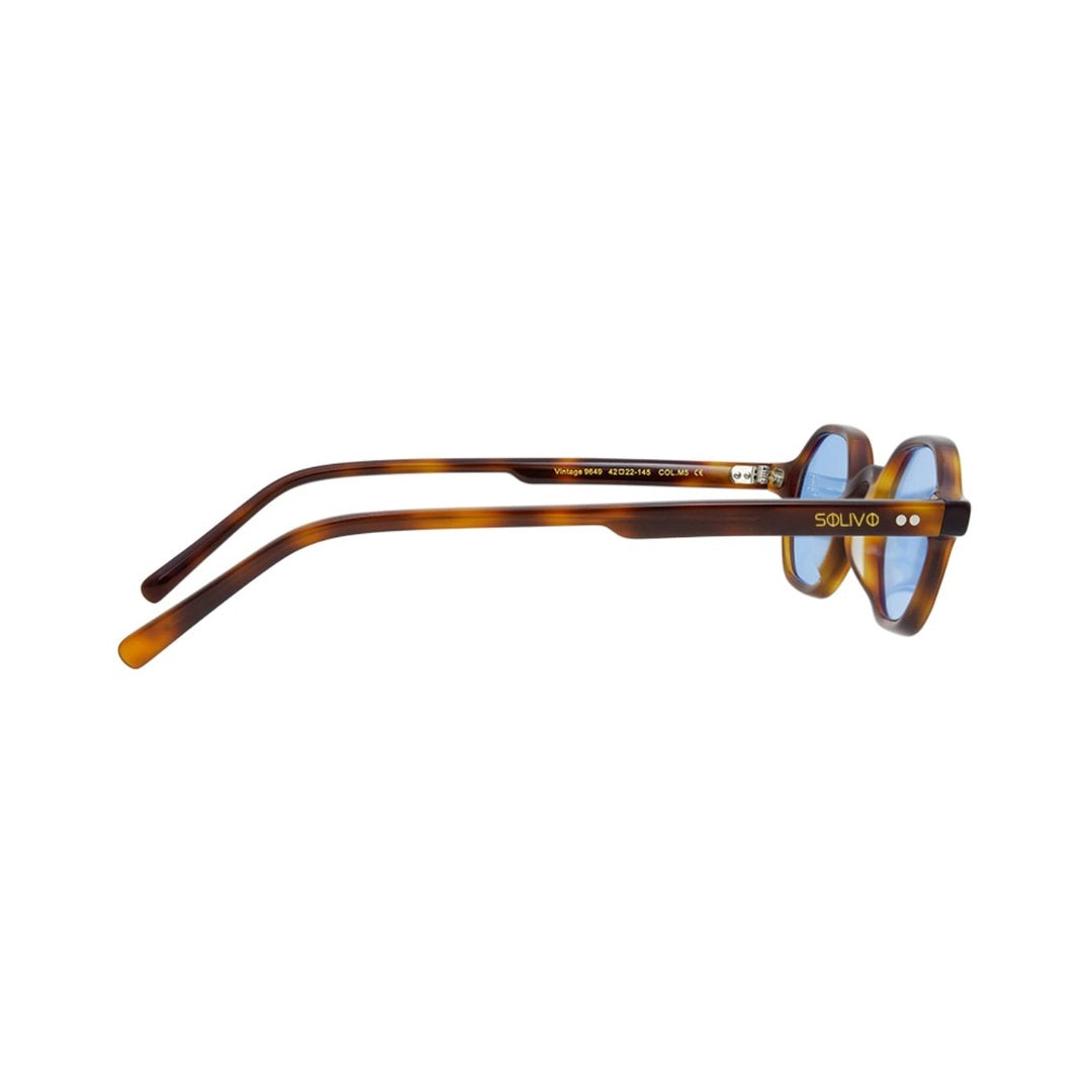 Vista lateral de los lentes de sol Vero Carey Celeste de Solivo Eyewear — varillas de acetato, protección UV400